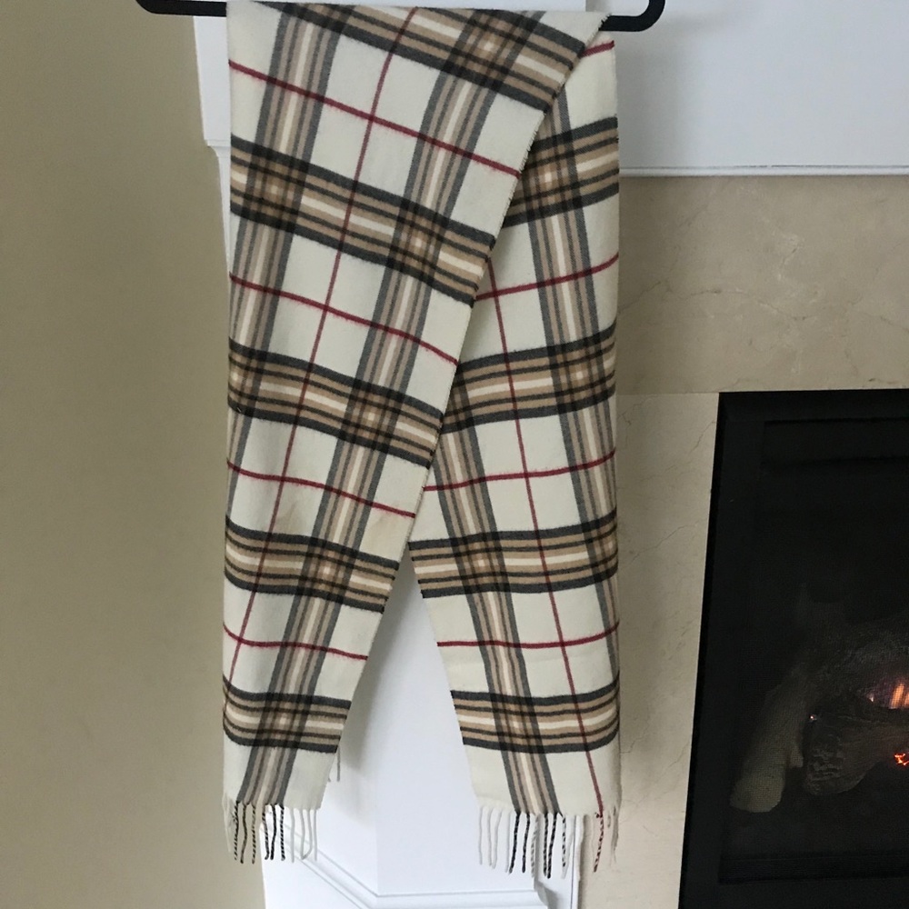 Scarf - Picture 3 of 3